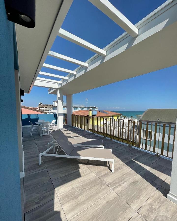 Mar60 Apartments Каорле Екстериор снимка