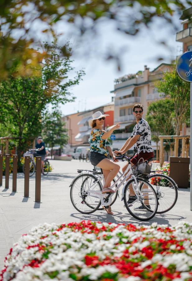 Mar60 Apartments Каорле Екстериор снимка